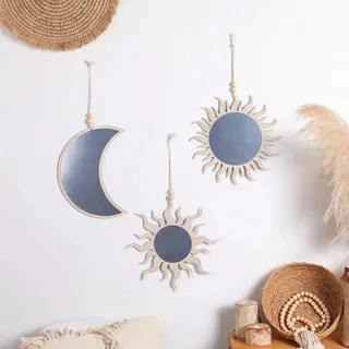 تصویر 2 از آینه دکوراتیو چوبی خورشید و ماه برای اتاق خواب و سالن